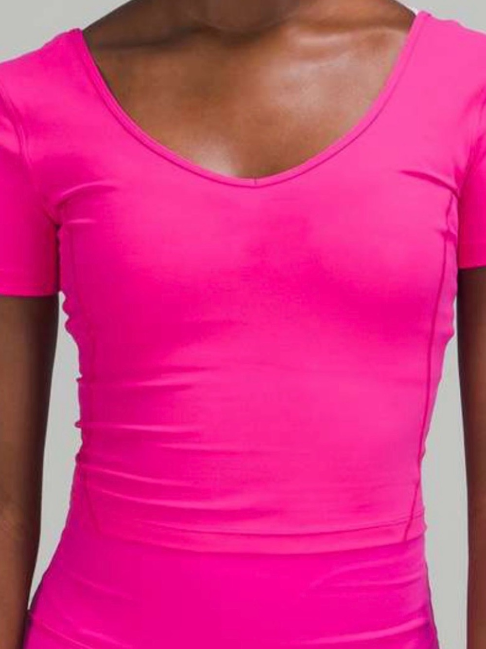 Women's Scoop Neck Short Sleeve Top - Hot Pink